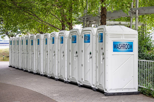 Best High-end porta potty rental  in Fall Creek, WI